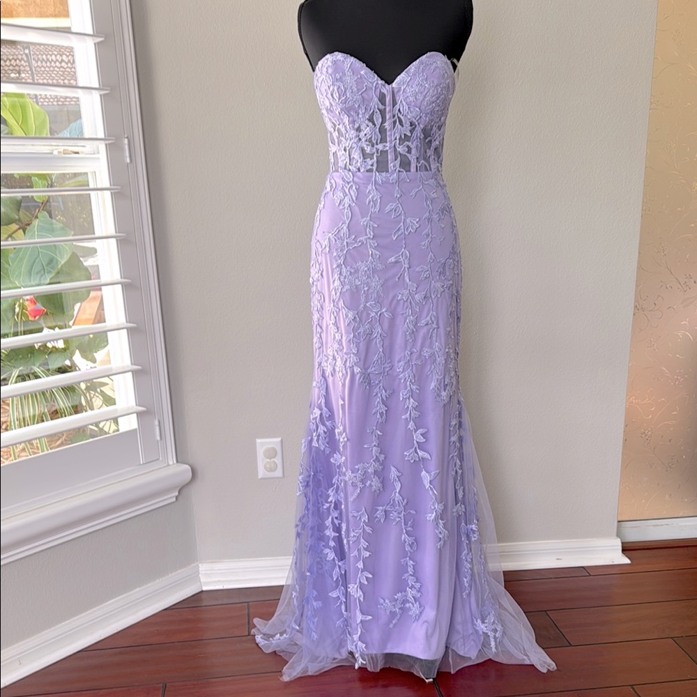 Purple Strapless Sweetheart Prom Gown